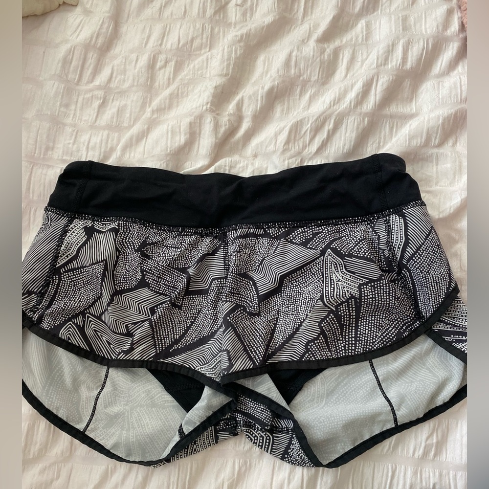 Lululemon Speed Up Shorts